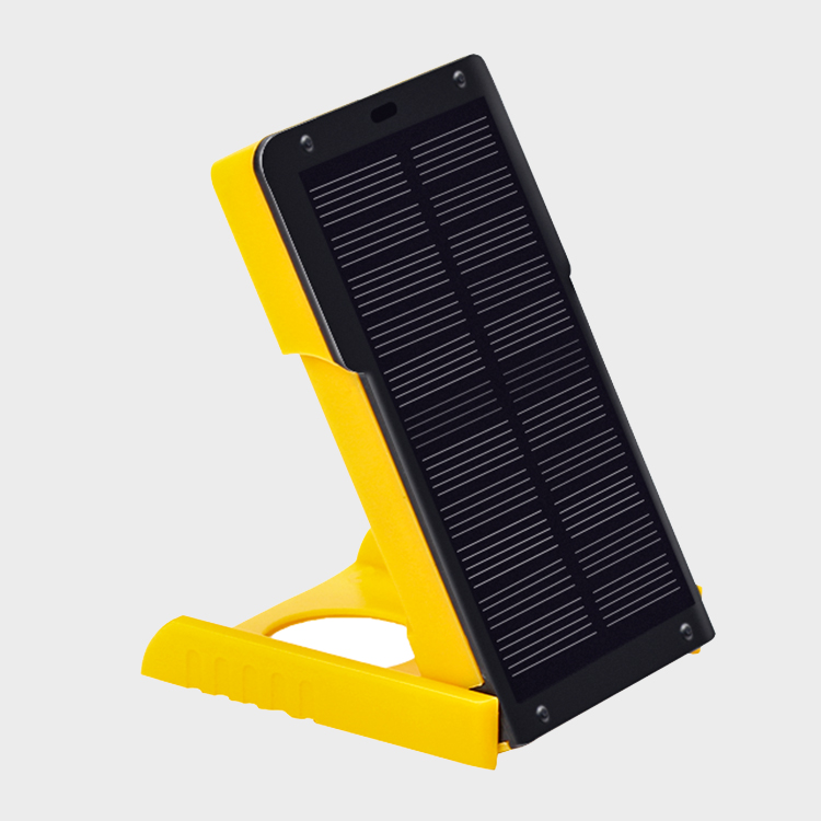Patented Solar Flashlight Used Mono Solar Panel